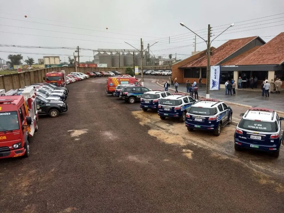 Geraldo destaca entrega de viaturas e anuncia investimentos