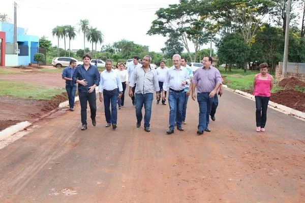 Geraldo parabeniza a equipe do prefeito Bandeira