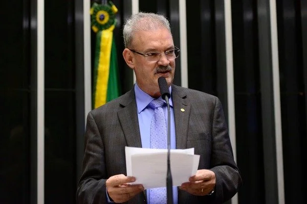Avança projeto de Geraldo para criação de política nacional de águas pluviais