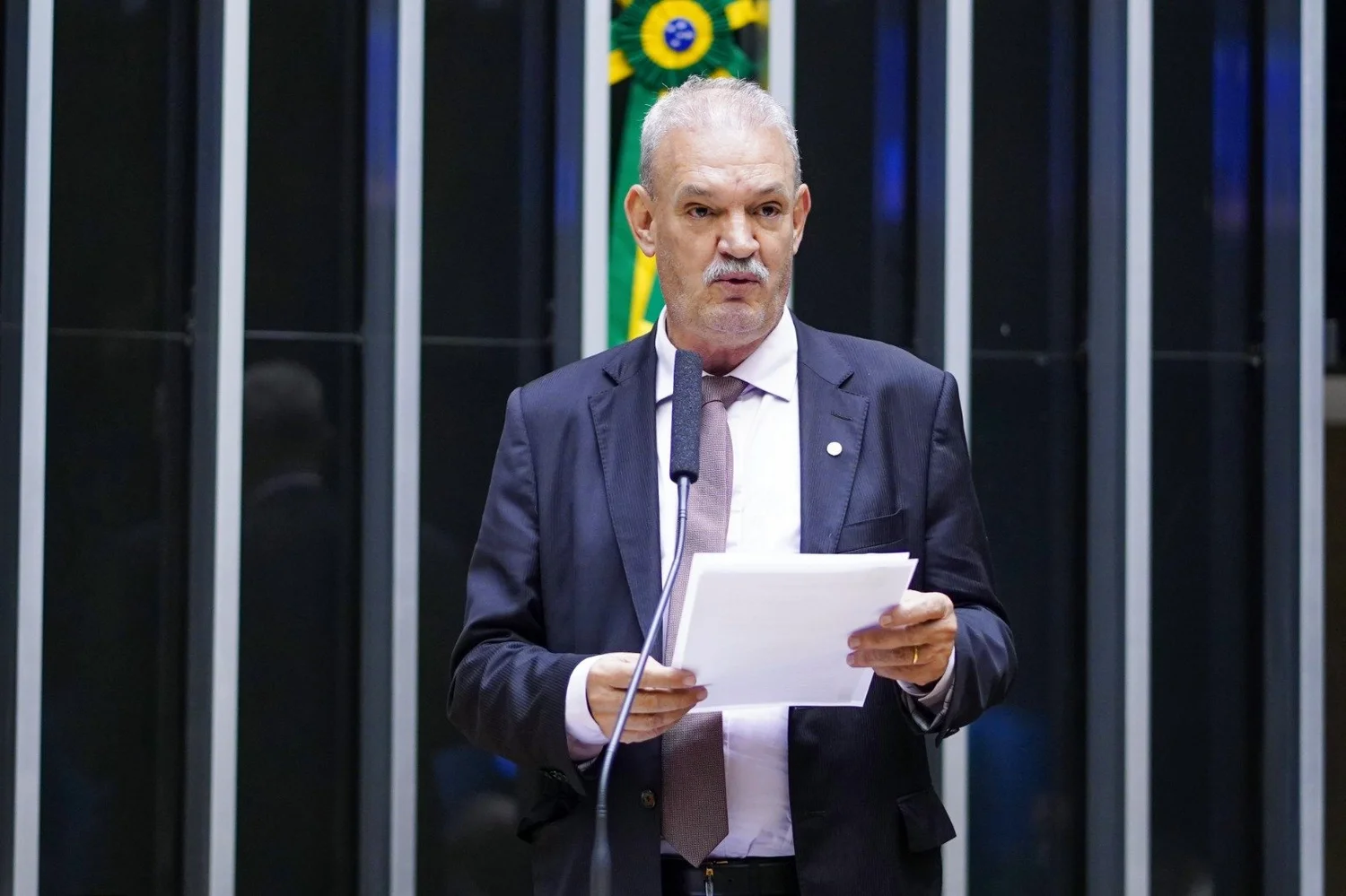 Geraldo Resende apresenta projeto para dar nome do ex-prefeito Heitor Miranda à ponte da rota bioceânica