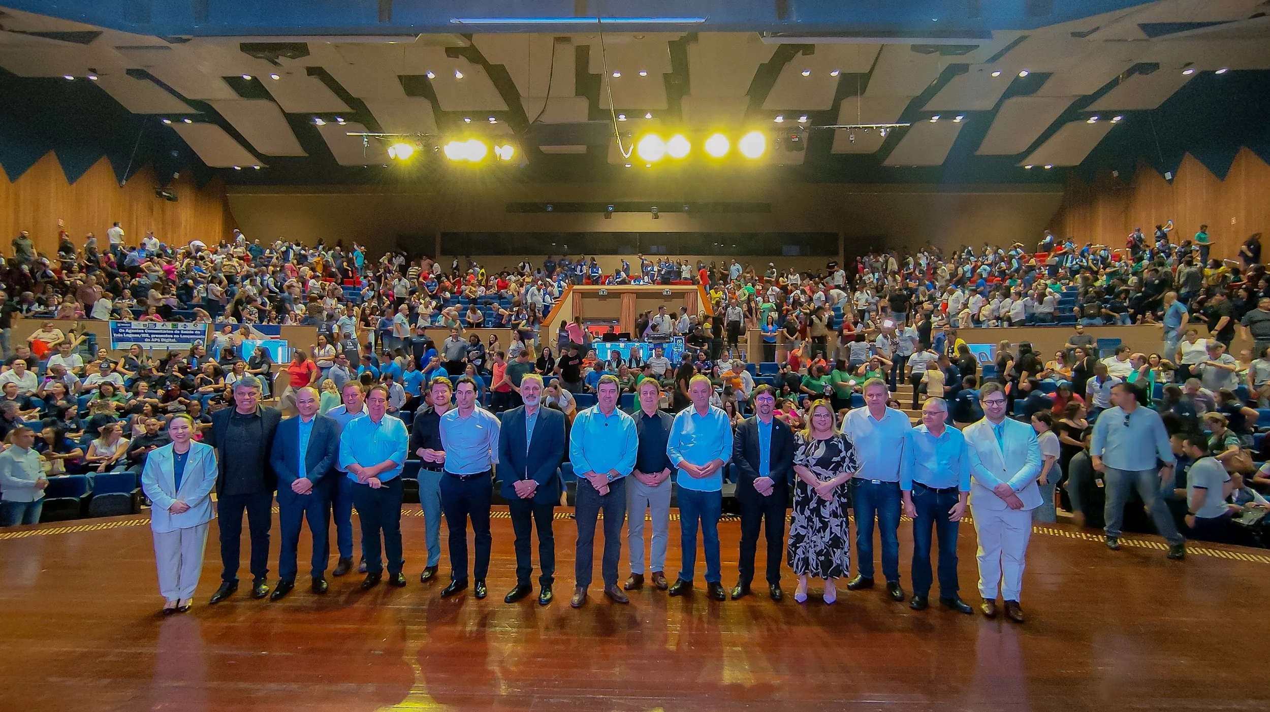 Deputado Federal Geraldo Resende participa de entrega de tablets e celulares aos agentes comunitários de saúde e de controle de endemias de Mato Grosso do Sul