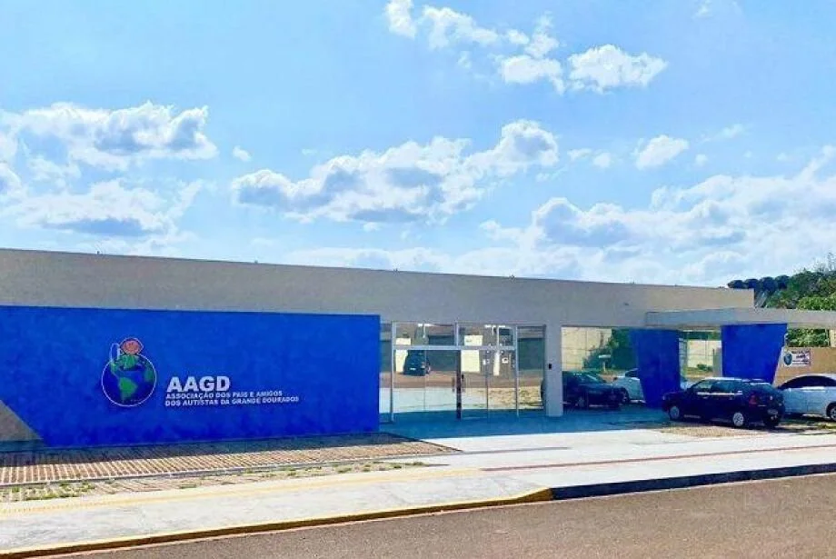 Geraldo Resende conquista R$ 500 mil para Associação dos Autistas ampliar atendimento