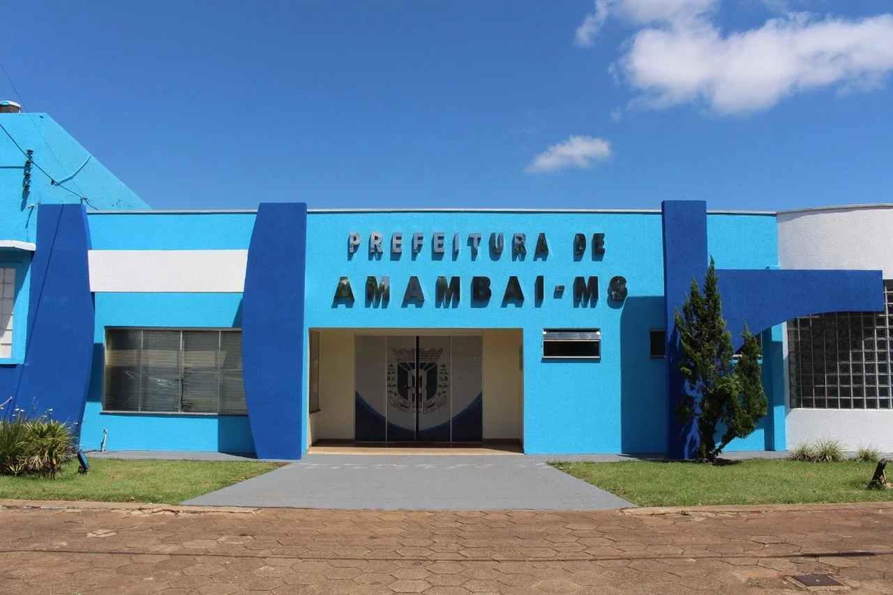 Geraldo Resende pede que prefeitura de Amambai reveja demissões de professores