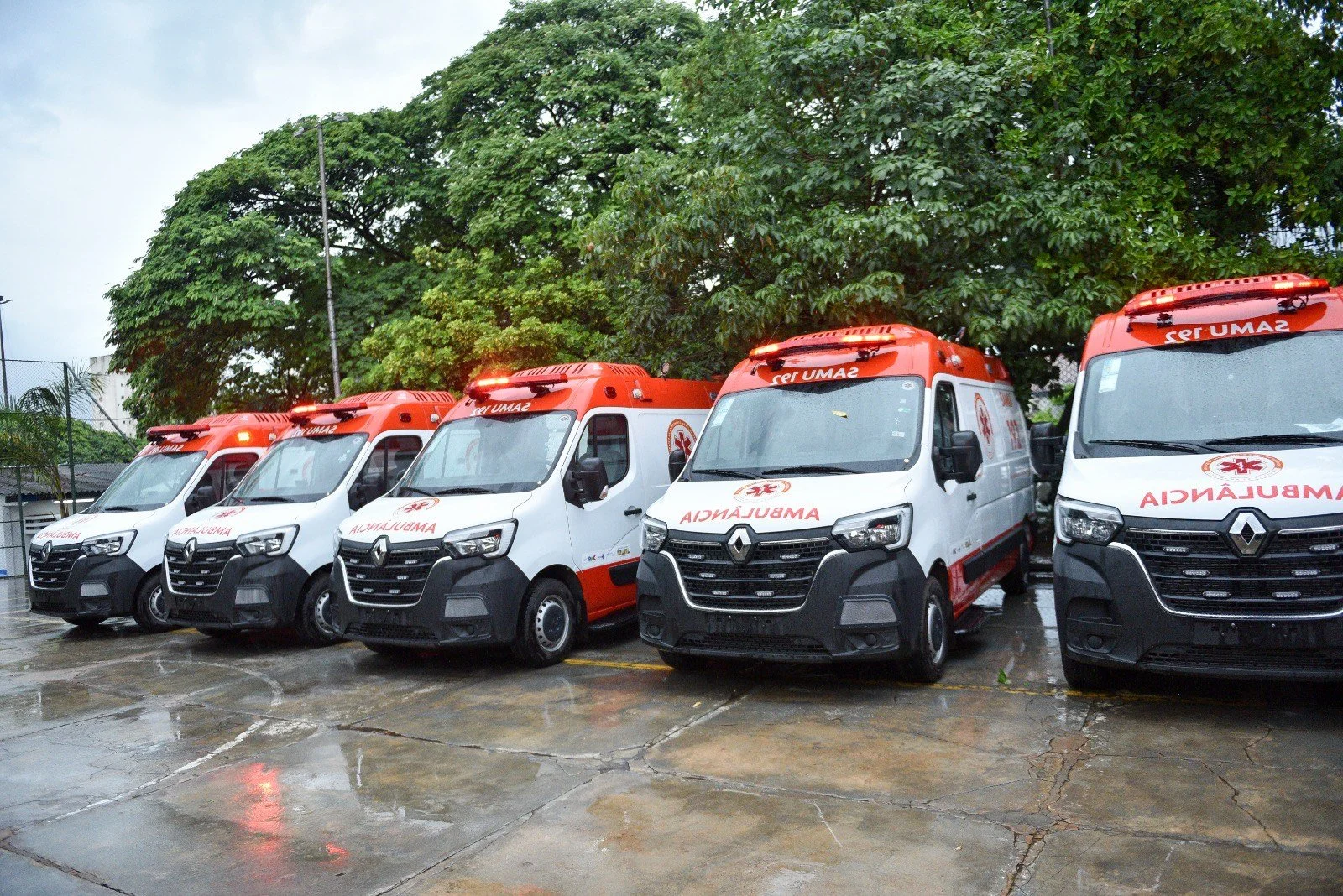 Campo Grande recebe seis novas ambulâncias para o SAMU com articulação do Deputado Geraldo Resende