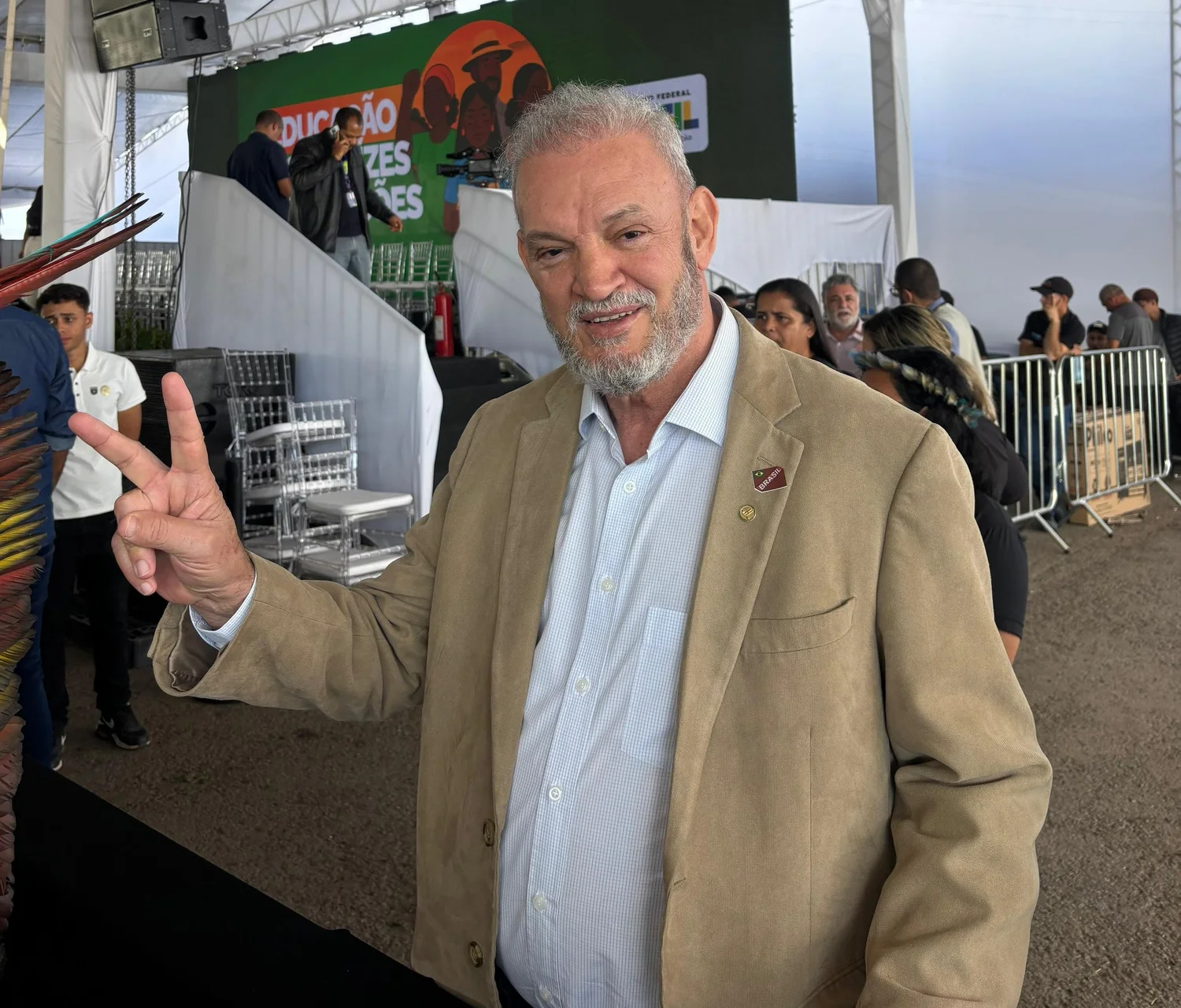 Geraldo Resende viabiliza seis creches em aldeias do Estado