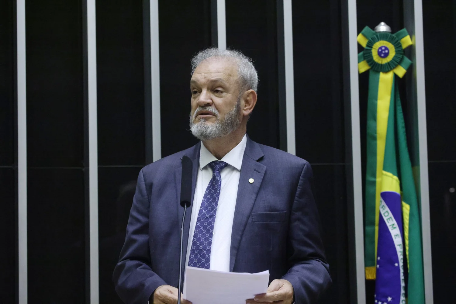 Deputado Geraldo Resende manifesta indignação com caso de maus-tratos a cavalo