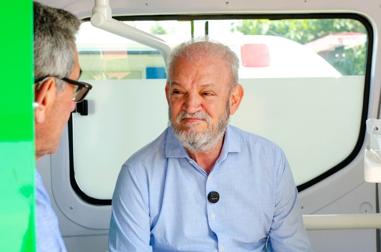 Geraldo Resende participa amanhã da entrega de nove Unidades Odontológicas Móveis para municípios de Mato Grosso do Sul